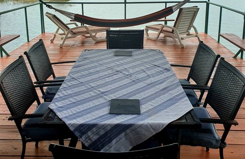 Arenosa Cabin | Casita on Lake Gatun. Fish, Kayak or just relax.