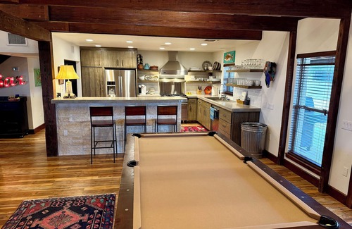 Center Point House | Casita Paloma - 3BR/3BA house on 20 acres w/Private Gate Access