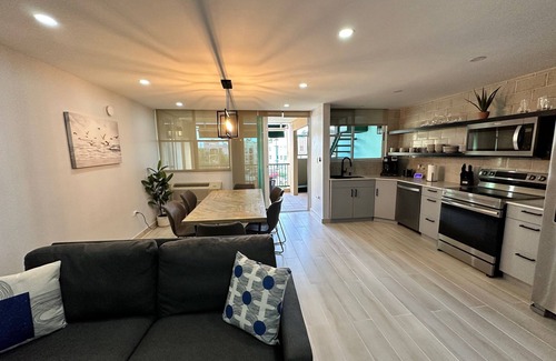 Cabo Rojo Condo | CasitaTranqui relaxing beachfront 3B/2B getaway penthouse