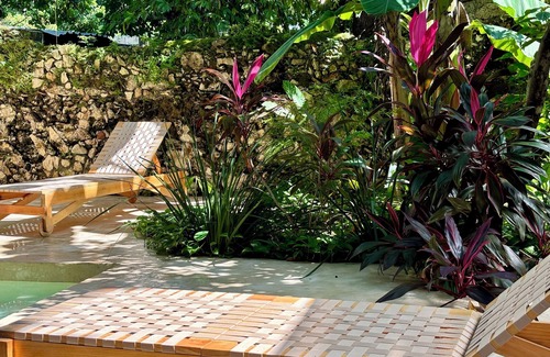 Izamal Villa | CasonaTresCulturas,charming historic Villa just steps away from Izmal's downtown
