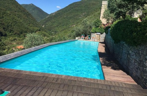 Colletta Apartment | Cassa di Loggia - medieval