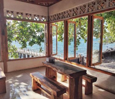 Maumere Hotel | Cassabonelly