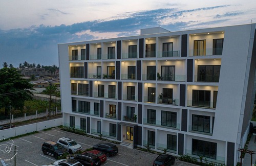 Labadi Apartment | Casse di Lusso- studio apt17