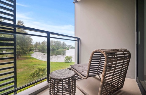 Bang Tao Condo | Cassia Residences 2BR D Lake side