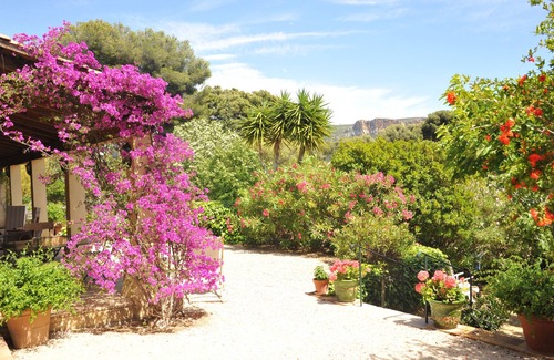 Cassis House | Cassis property with sea view and Cap Canaille
