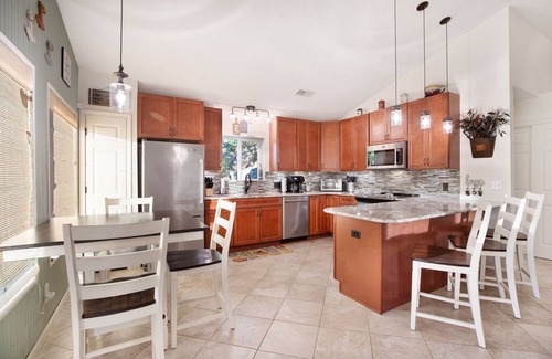 Rocky Mount House | Castaway Bay! Private Lake House with a Dock!