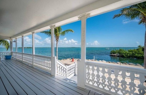 Sugarloaf Key House | Castaway To Sugarloaf Key Waterfront—Bring Your Boat—Corner Lot