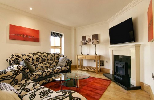 Enniskillen House | Castle Hume 14 · Escape Ordinary at Castle Hume ~ 4 bed ~ Spacious
