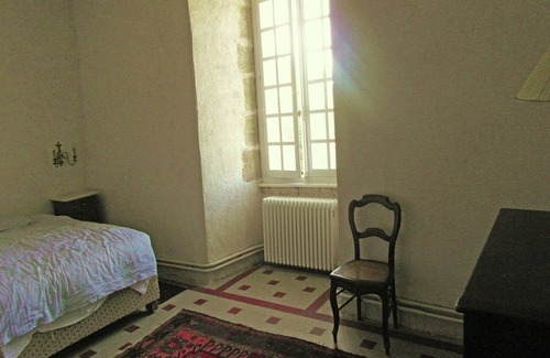 Le Veurdre Other | Castle in Le Veurdre near Forest and River