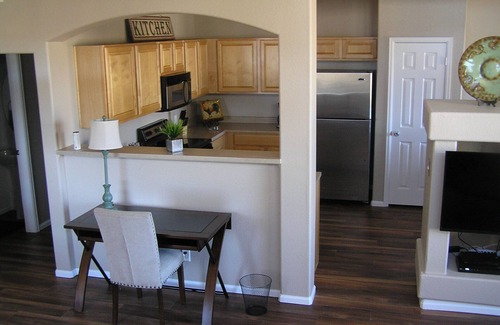Castle Rock House | Castle Rock -Private -Clean-Furnished Townhome with Garage