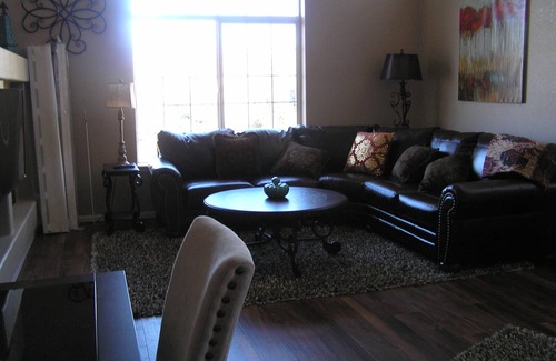 Castle Rock House | Castle Rock -Private -Clean-Furnished Townhome with Garage