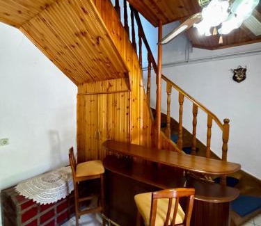 Gjirokaster Villa | Castle View Traditional House in Gjirokastër