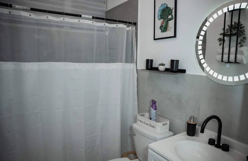 Catano Apartment | Cataño Coqui 4Br/3Ba 2 King Beds, Movie Room, Ferry to Old San Juan