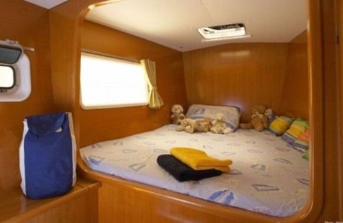 Bora Bora Boat Rental | Cata all-inclusive Bora don't book before we make sure we have boat available