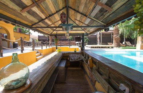 Rubi Villa | Catalunya Casas Relax and Recharge - only 34km from Barcelona!