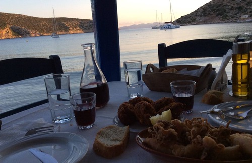 Vlychada Boat Rental | Catamaran cruise with skipper and hostess