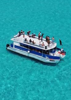 La Isla Boat Rental | Catamaran Fragata Cancun