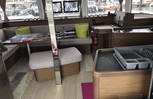 Le Marin Boat Rental | catamaran rental with crew