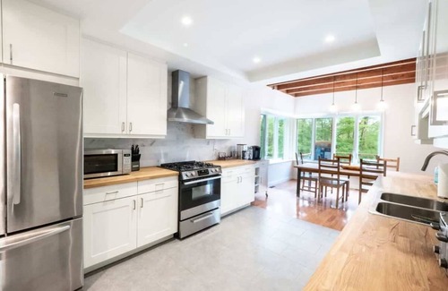 Egremont House | Catamount, Zip Line, Private Setting, Book Now!