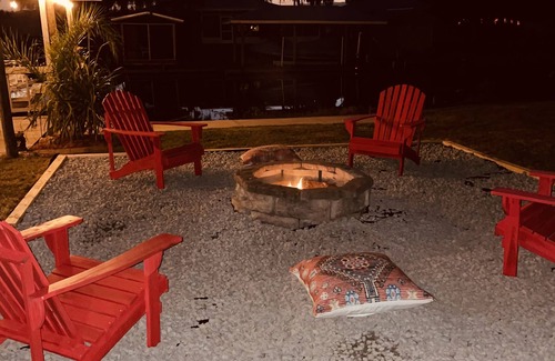 Lorida House | Catch and Relax…away from it all but close enough to everything. little Gem!