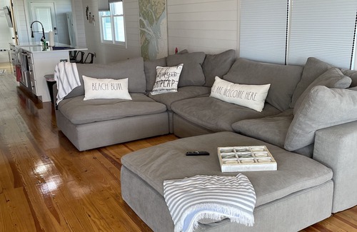 Edisto Island House | Catchin’ Rays - Front Beach with Pool! Guest house for additional rental fee!