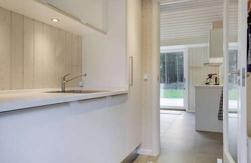 Hou House | "Cate" - 150m from the sea by Interhome