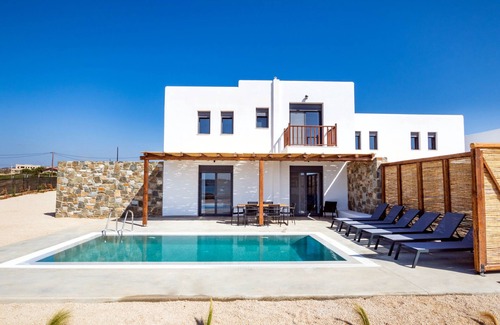 Afiartis House | Cato Agro 5, Seafront Villa with Private Pool