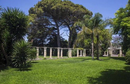 Casamassella Apartment | Cavalieri Suite with private terrace and access to park and pool