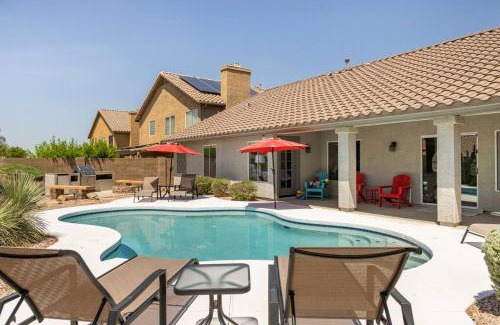 Tatum Ranch House | Cave Creek Classy 4 bedrooms, Heated pool, pool table