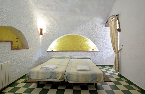 Guadix House | Cave house with private terrace on a small complex