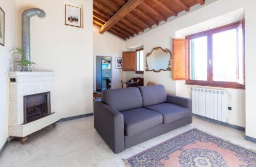San Lorenzo Apartment | Cavour 83