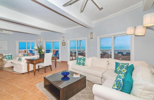 Gun Bay House | Cayman Castle by Grand Cayman Villas & Condos