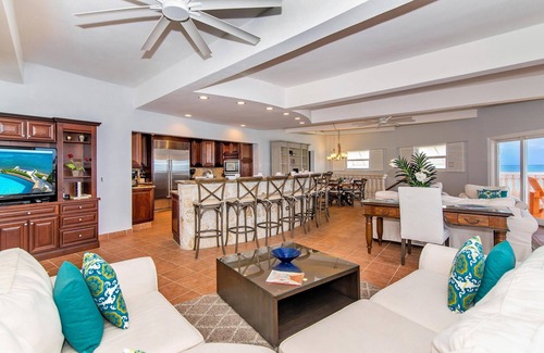 Gun Bay House | Cayman Castle: Gated Family Estate w/Infinity Pool, Private Beach, Free Kayaks