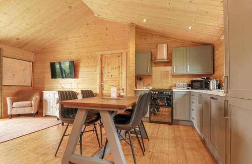 Driffield Cottage | CAYTHORPE LODGE, pet friendly, country holiday cottage in Nafferton