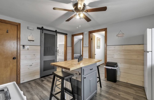Cheektowaga Apartment | Cayuga Creek Space