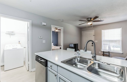 Westover Apartment | CB 965-301 Modern Fayetteville Charm