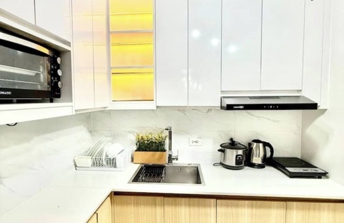 Mandaue Condo | CebuHouseT10/2BR/8pax/UNLI5G/Netflix+Youtube
