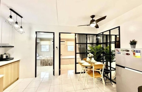Mandaue Condo | CebuHouseT10/2BR/8pax/UNLI5G/Netflix+Youtube