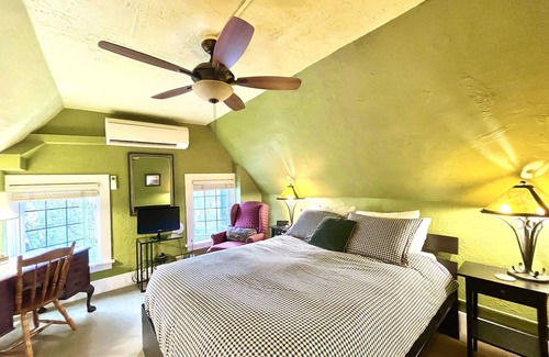 Broadway Bed & Breakfast | Cecil Bacon Manor