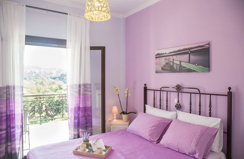Viros House | Cecilia's Apartments Corfu