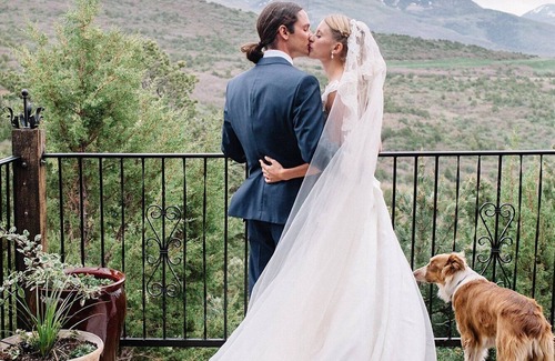 Spanish Valley Cabin | Cedar Bend Lodge Cabin @ Whispering Oaks, 20 miles from Moab!