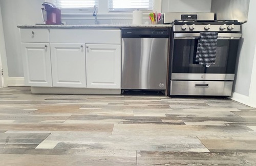 Plainfield House | Cedar Brook Manor - Rutgers | NYC | Jersey Shore - Union County - EXTENDED STAY