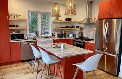Southport House | Cedar Cove: a tranquil retreat on the water just minutes from Boothbay Harbor