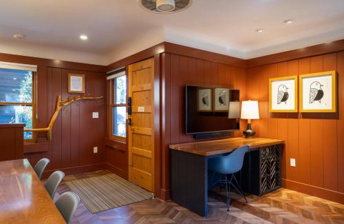 Homewood House | Cedar Crest - Robin Cottage 6
