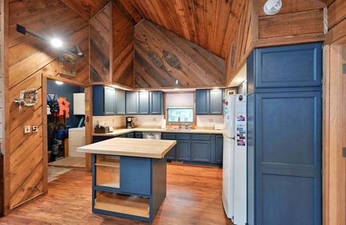 Clam Lake Cabin | Cedar Lodge on Dells Lake near Clam Lake, WI