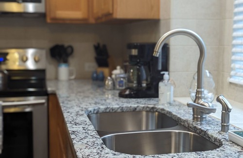 Concord House | Cedar's Corner in Concord | Spacious & Clean