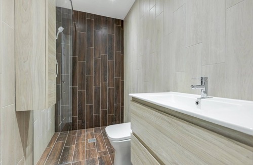 Blackpool Town Center Apartment | Cedar Square Suite Sasco Apartments