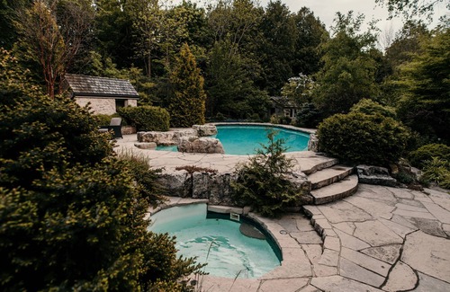 Elora Villa | Cedarcliff Elora - A Majestic Retreat