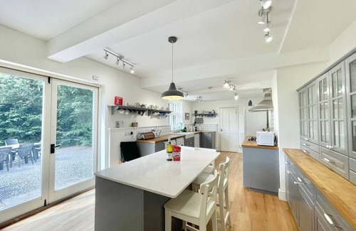 Llanelli House | Cefn Goleu | Hidden Coastal Gem| Pass the Keys