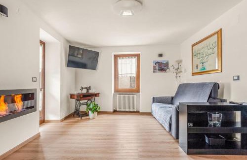 Celentino Apartment | Celentino Apartment - close to the ski slopes PEIO